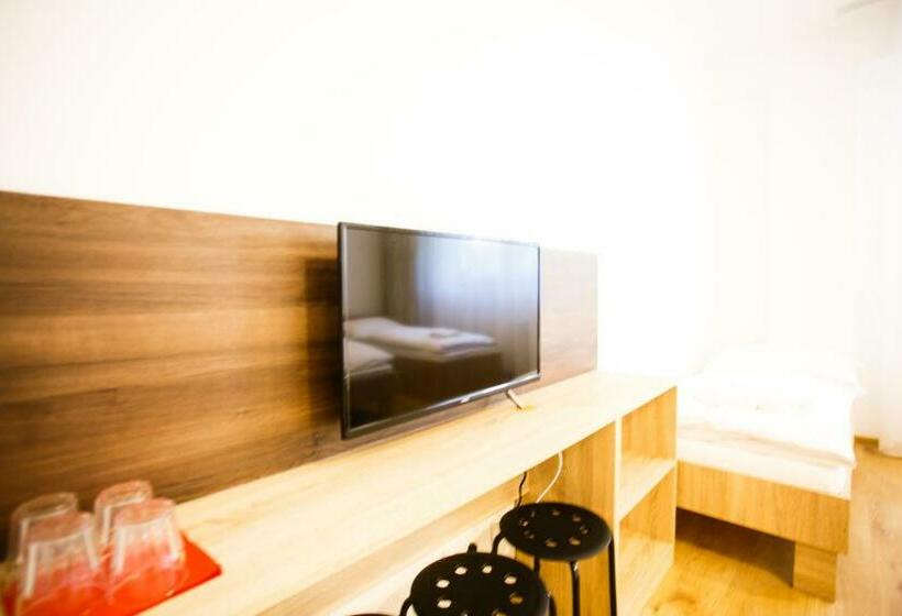 بنسيون Chata Trubárka