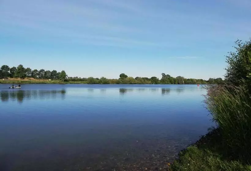 Majatalo Op De Smelen 1   43 M2