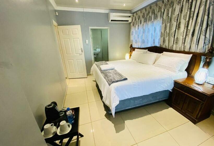 Пансион River Valley Guest House