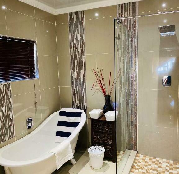 Пансион River Valley Guest House