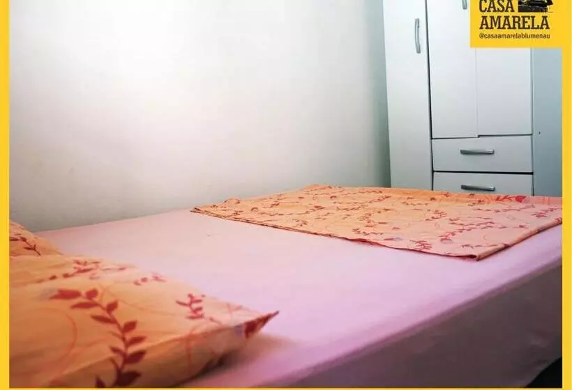 هاستل Casa Amarela Blumenau Hospedagem Alternativa
