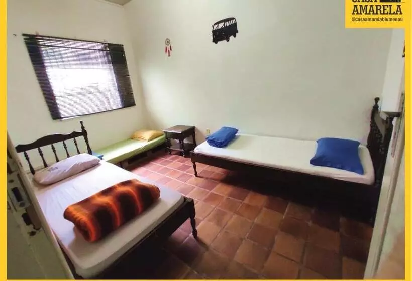 هاستل Casa Amarela Blumenau Hospedagem Alternativa
