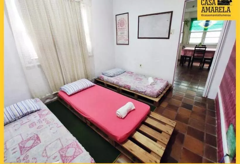 هاستل Casa Amarela Blumenau Hospedagem Alternativa