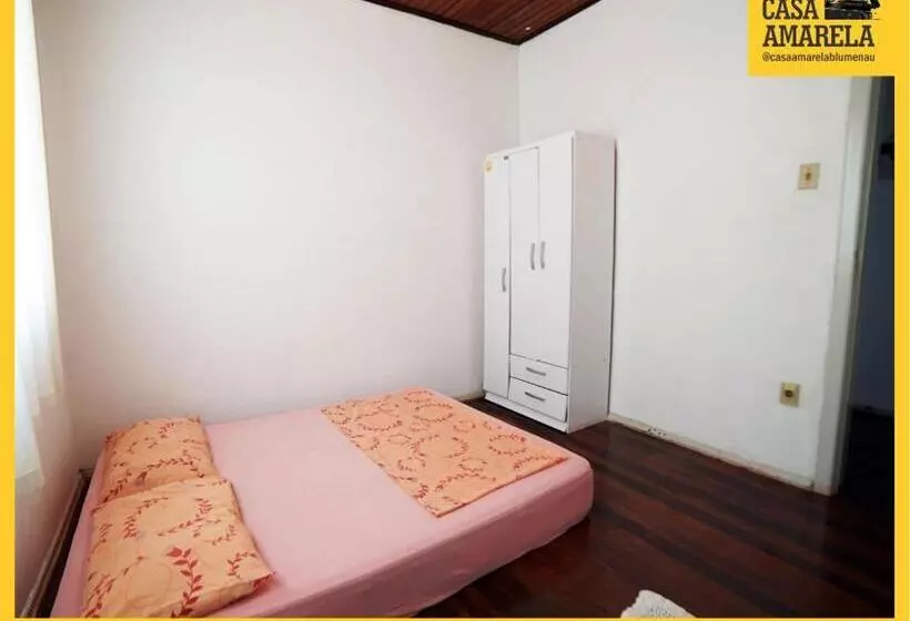 هاستل Casa Amarela Blumenau Hospedagem Alternativa