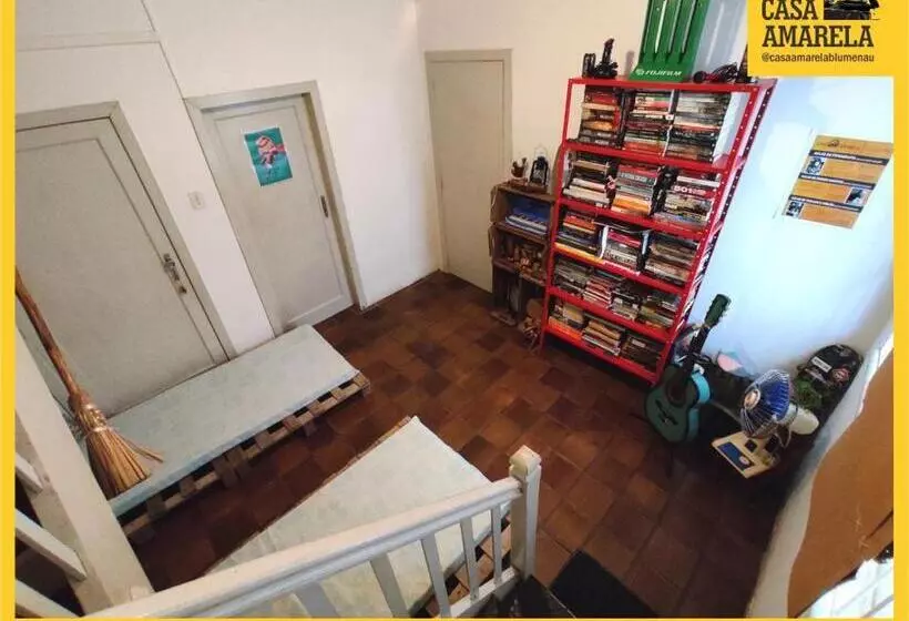 هاستل Casa Amarela Blumenau Hospedagem Alternativa