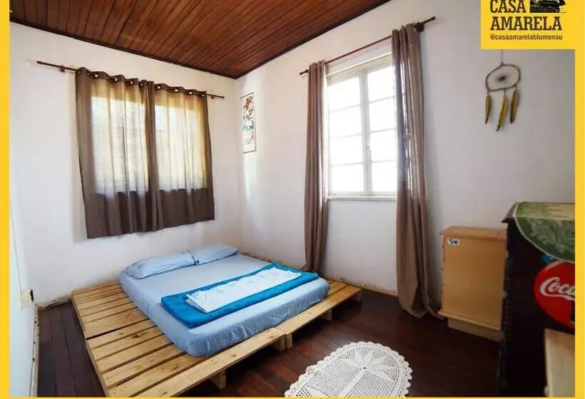 هاستل Casa Amarela Blumenau Hospedagem Alternativa