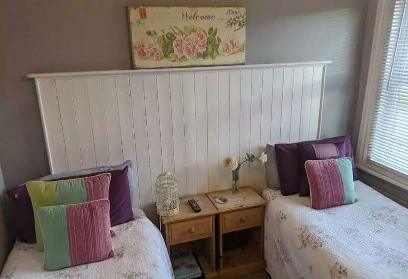 Aamiaismajoitus (B&B) Aqua Bay Guest House