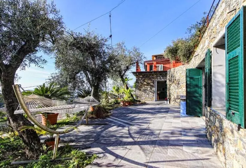 Aamiaismajoitus (B&B) Il Cuoco Pescatore, Ittiturismo Lecardònaie Du Pescòu