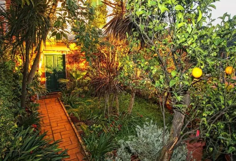 Aamiaismajoitus (B&B) Il Cuoco Pescatore, Ittiturismo Lecardònaie Du Pescòu