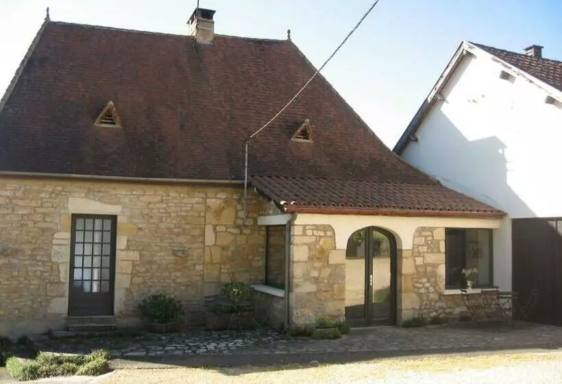 Aamiaismajoitus (B&B) Maison De Famille
