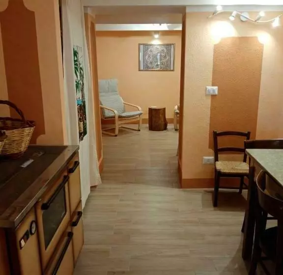 Majatalo Casa Lory Montevitozzo Frazione Sorano Camera Con Bagno Privato, Cucina E Salotto
