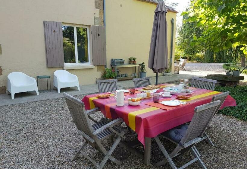 פנסיון Le Verger Moulins Yzeure