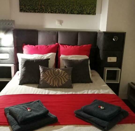 펜션 The Romantic Waterloo Lion S Suite