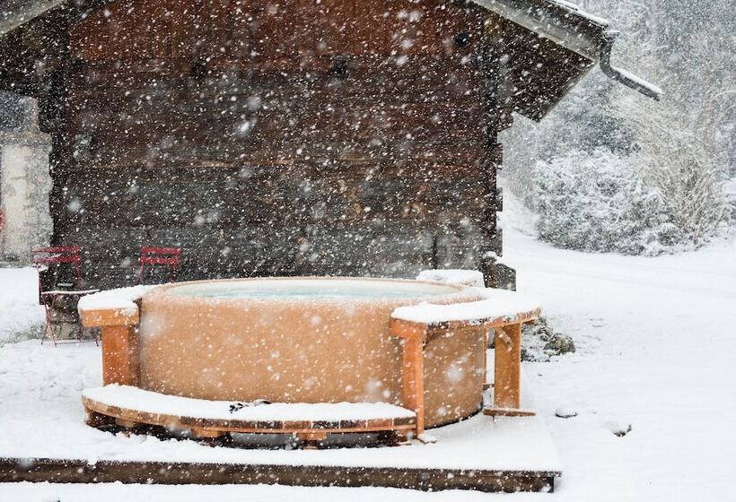 ベッドアンドブレックファースト Chalet Sur Les Monts Morzine