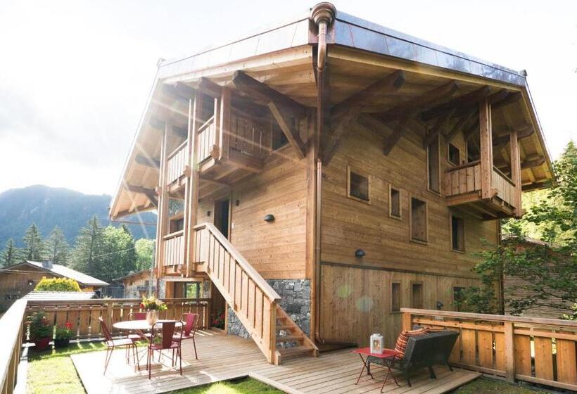 ベッドアンドブレックファースト Chalet Sur Les Monts Morzine