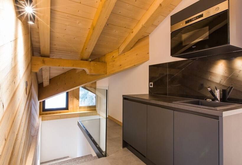 ベッドアンドブレックファースト Chalet Sur Les Monts Morzine