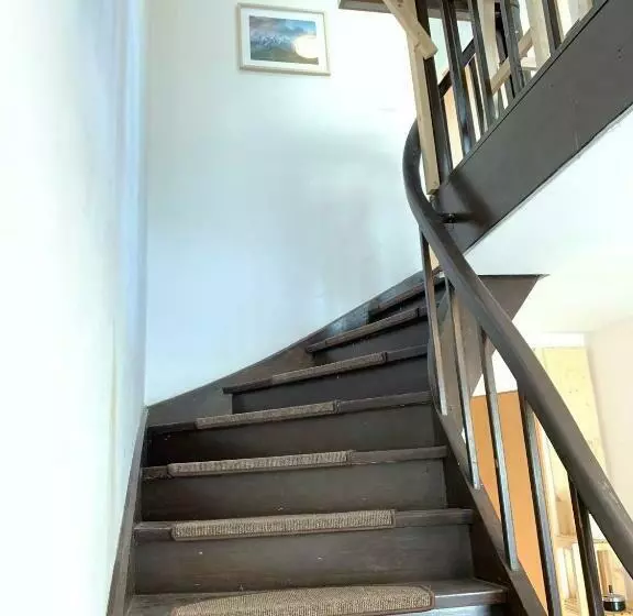 Blue Mountain Hostel