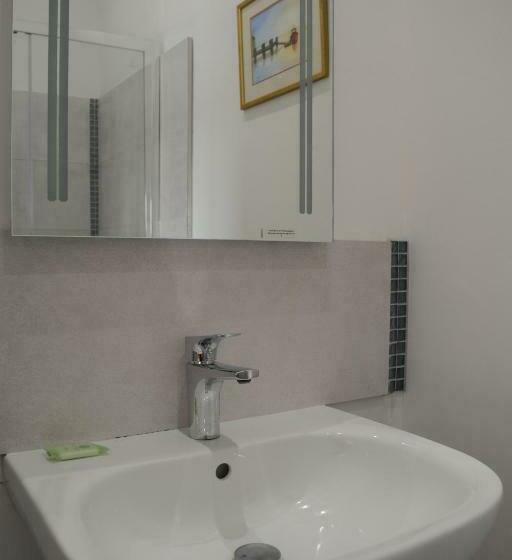 호텔 Riverside House