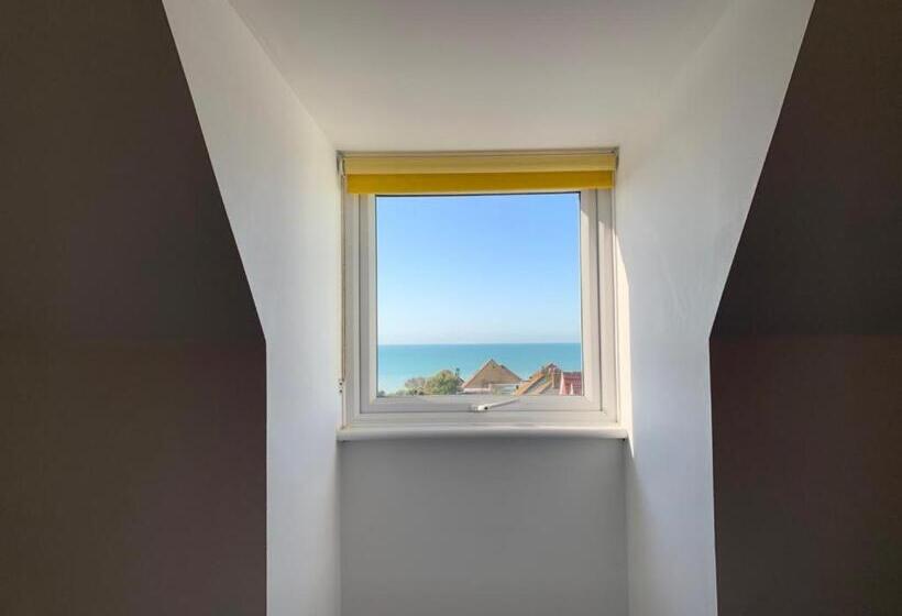 فندق The Greenwich Rooms Burger & Bird Bar & Restaurant