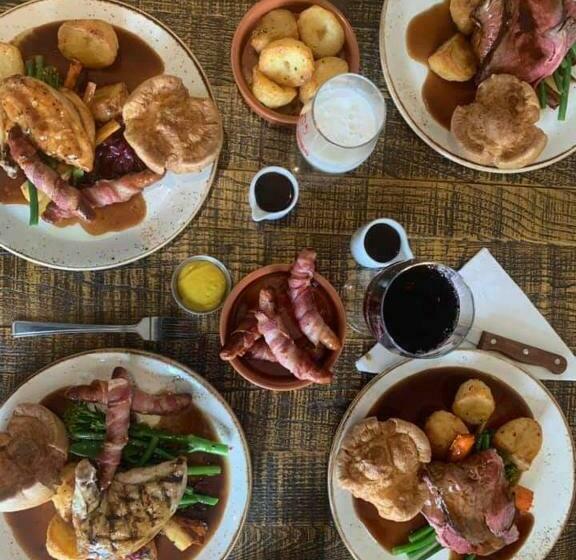 فندق The Greenwich Rooms Burger & Bird Bar & Restaurant