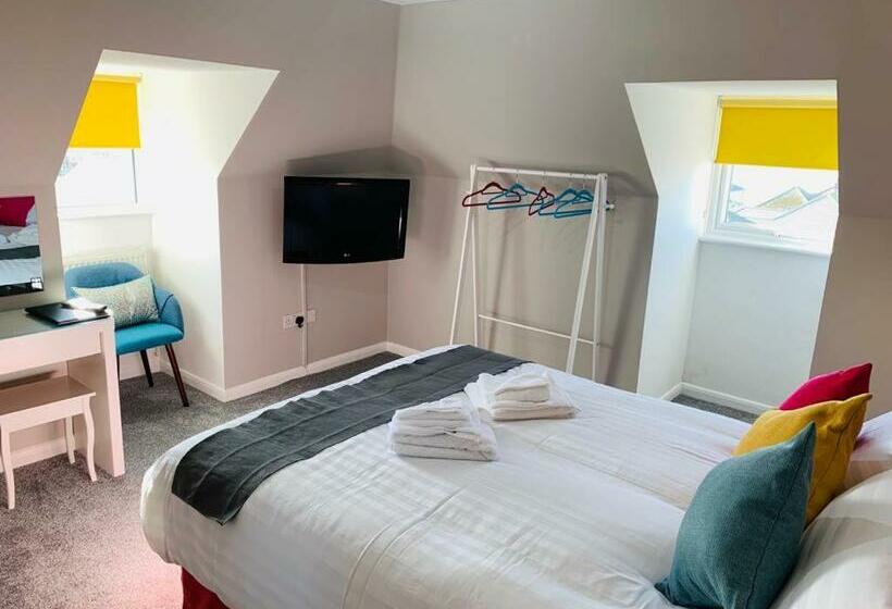 فندق The Greenwich Rooms Burger & Bird Bar & Restaurant