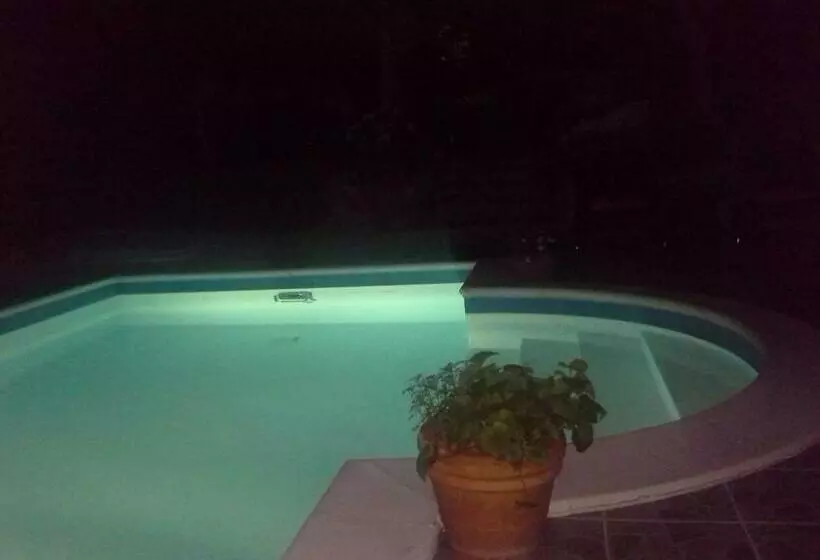 پانسیون Apart Villa Roma