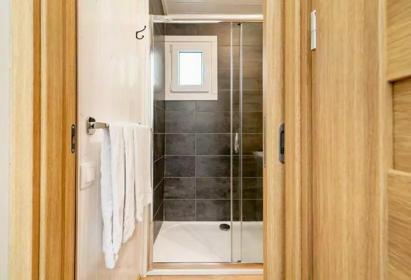 Majatalo Les Minis Homes Du Bugey   Eco Lodge City, Un Refuge En Hyper Centre