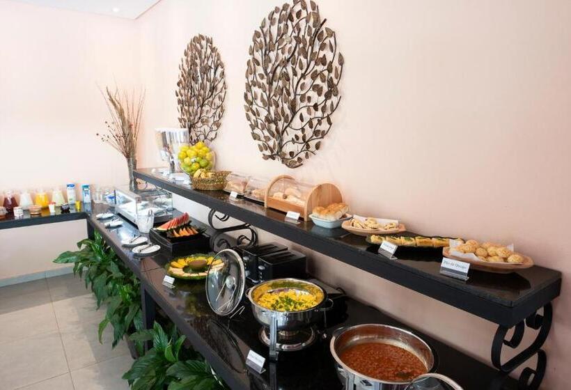 פנסיון Pousada Cantuá