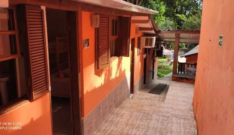 ペンション Pousada Recanto Caiçara