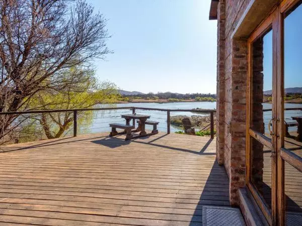 ペンション Waschbank River Lodge