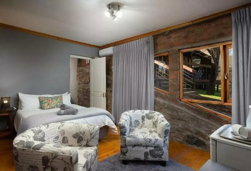 ペンション Waschbank River Lodge