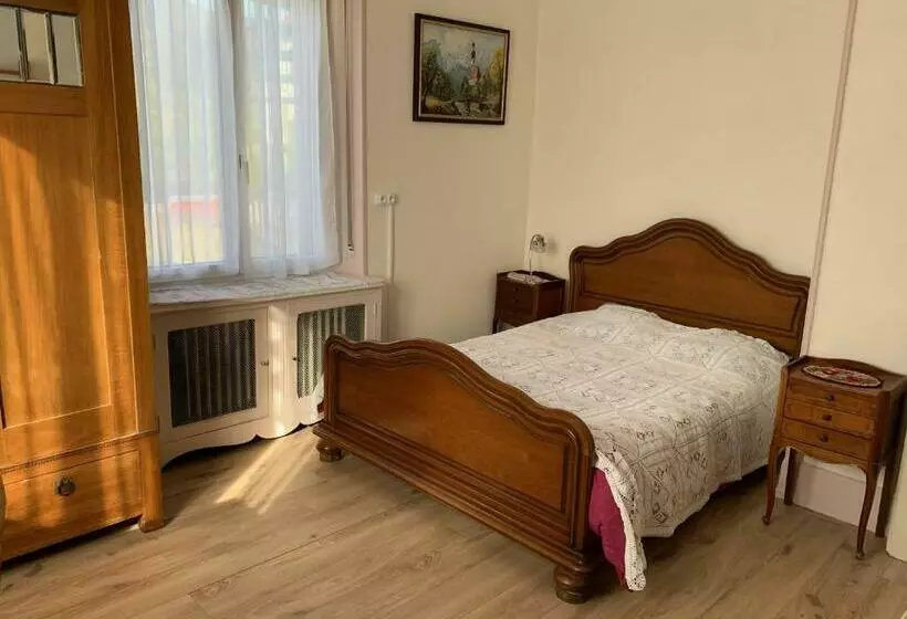 Aamiaismajoitus (B&B) Chambre Arnica Lit 140 Wifi Sdb Partagée