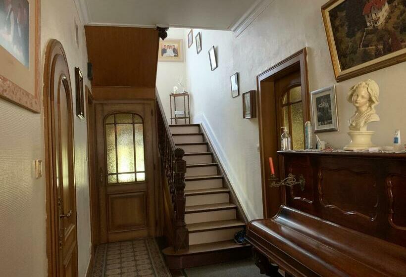 ベッドアンドブレックファースト Chambre Arnica Lit 140 Wifi Sdb Partagée