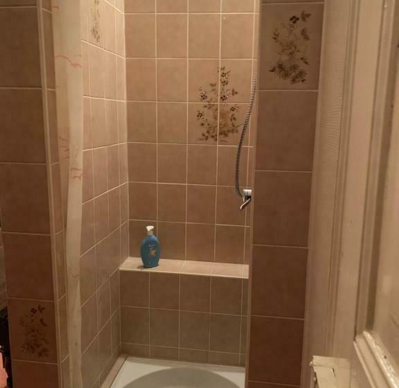 ベッドアンドブレックファースト Chambre Arnica Lit 140 Wifi Sdb Partagée