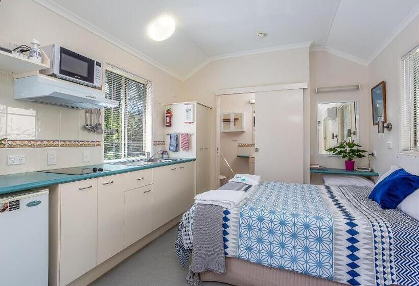 Мотель Tiaro Tourist Stopover