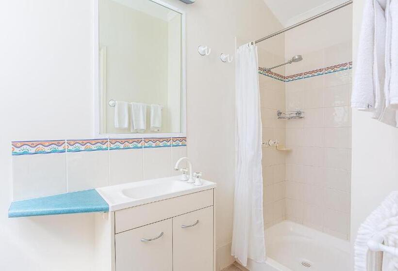 Мотель Tiaro Tourist Stopover