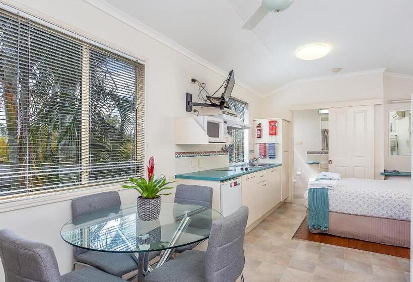 Мотель Tiaro Tourist Stopover