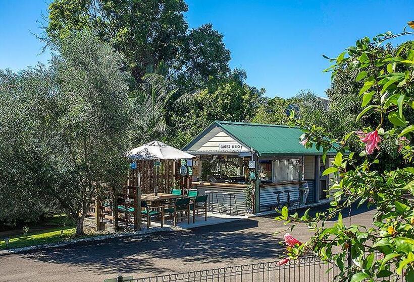 Мотель Tiaro Tourist Stopover