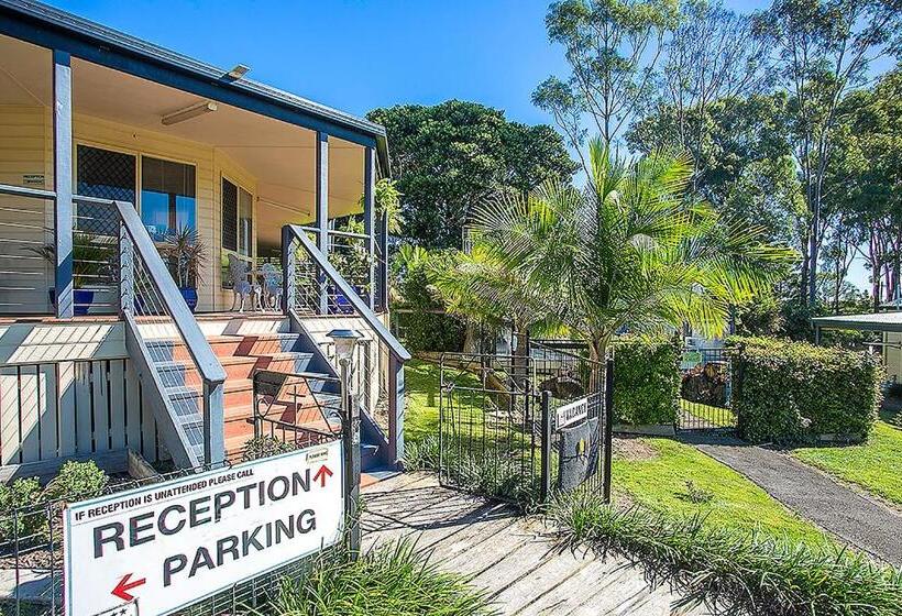 Мотель Tiaro Tourist Stopover