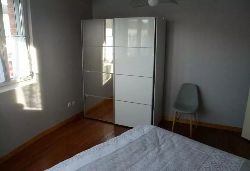 ペンション Maison Individuelle De 100 M2