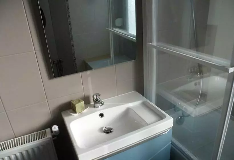 ペンション Maison Individuelle De 100 M2