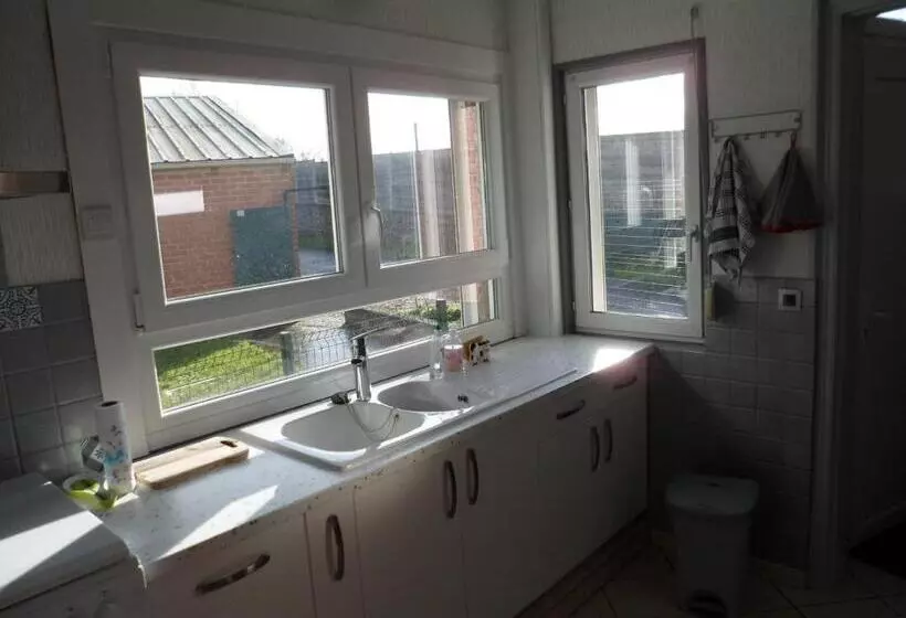 ペンション Maison Individuelle De 100 M2