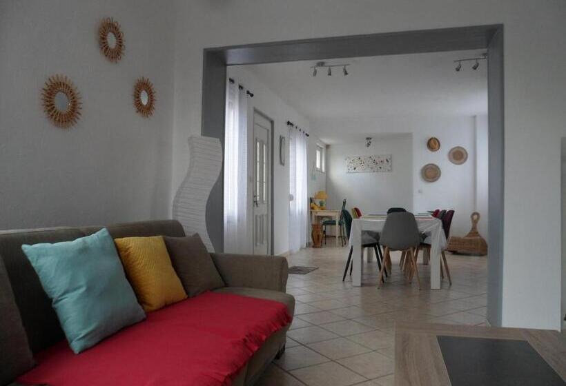 Pansiyon Maison Individuelle De 100 M2