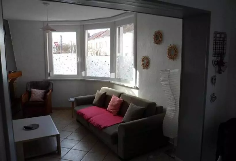 ペンション Maison Individuelle De 100 M2
