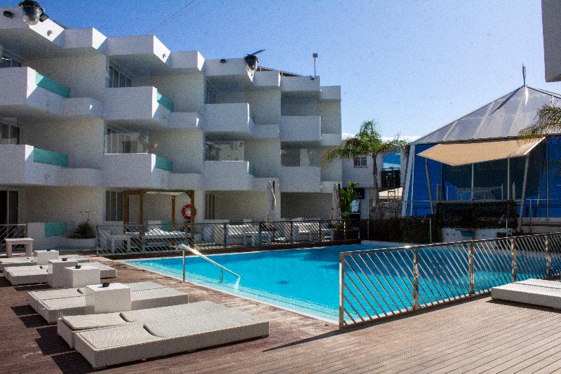 Apartamentos Bora Bora  Adults Only