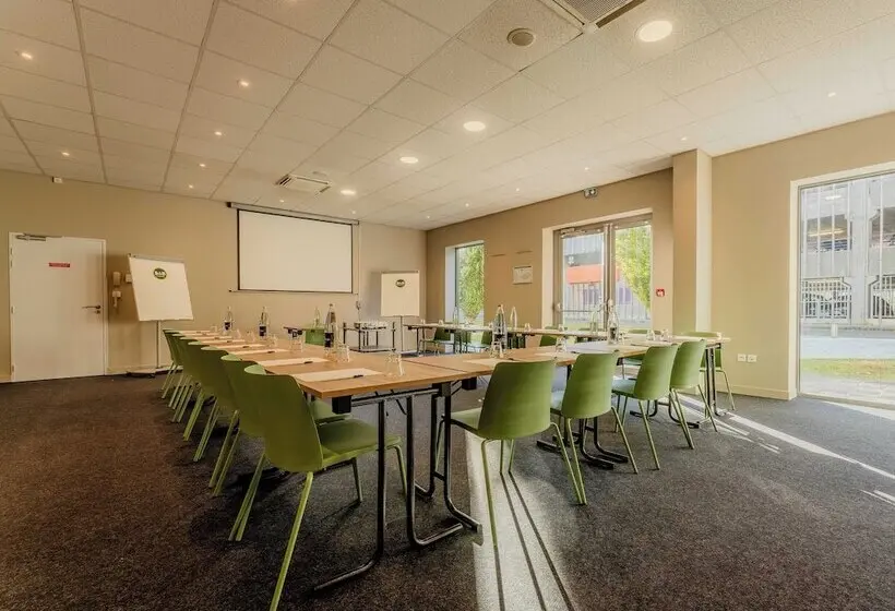B&B Hotel Maubeuge Gare