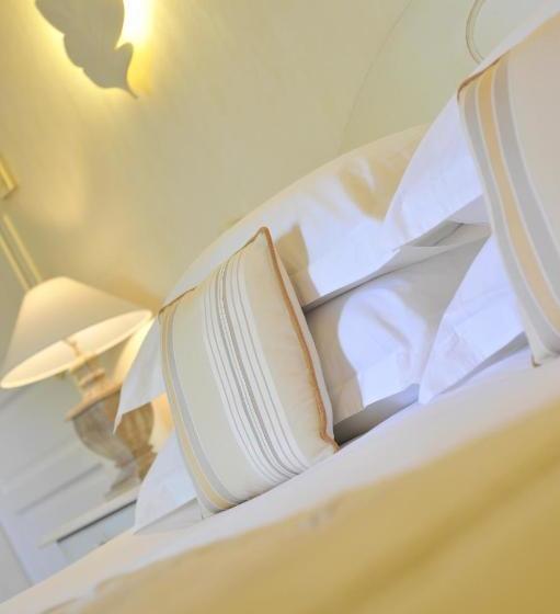 Cottages De La Bretesche