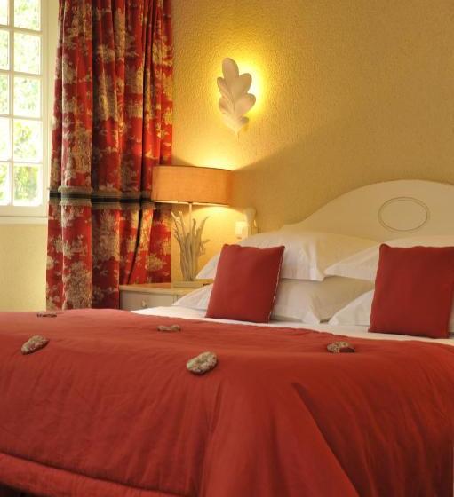 Cottages De La Bretesche