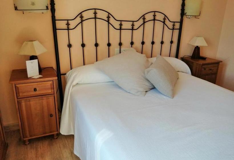 Hostal Pilas Alcarayón