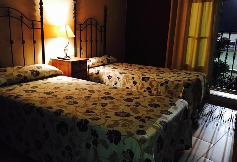 Hostal Pilas Alcarayón